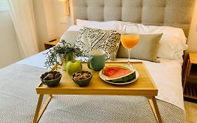Sea view luxury new apartment Marbella Port